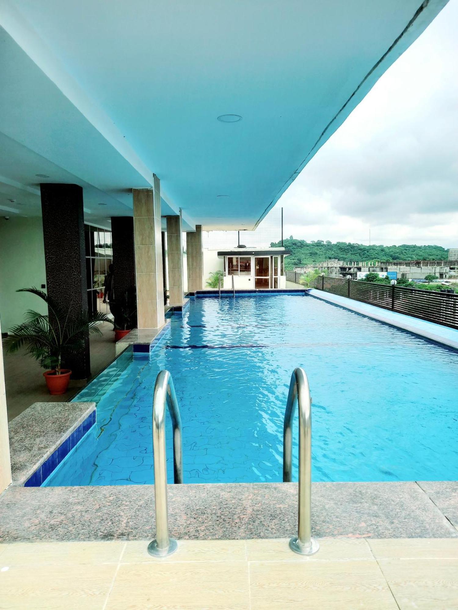 Aveon Hotel Abuja Exterior photo